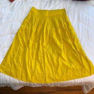 NWT: Gap Yellow Skirt w/pockets